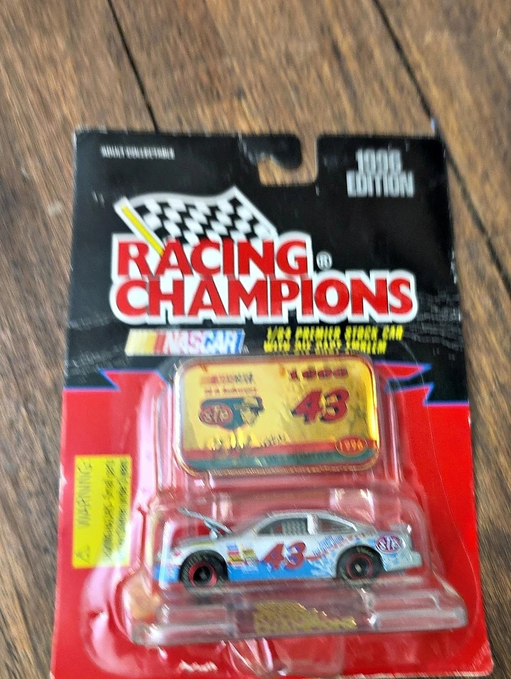 Racing Champions 1996 Edition 1/64 Premier Stock Car with Die Cast Emblem Stock